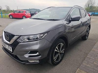 Used Nissan Qashqai N-Connecta 130 HP (95 kW) 2017 Grey SUV