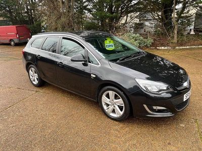 Black Used 2015 Vauxhall Astra SRi Estate | £3,995 (Super price)