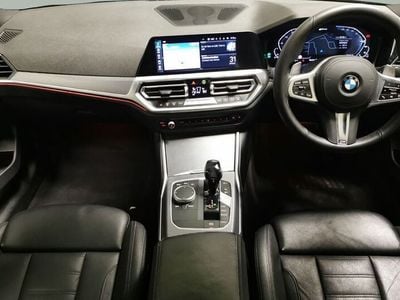 BMW 330e
