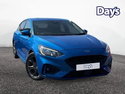 Used Ford Focus ST-Line 120 HP (88 kW) 2019 Blue Hatchback