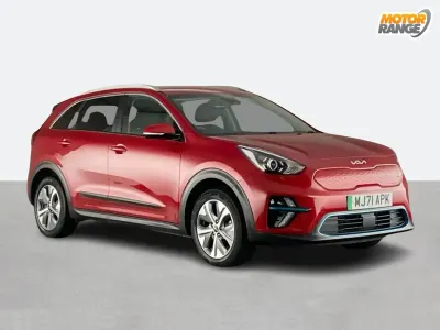 Begagnad Kia Niro 150 kW (204 HK) 2021 Röd SUV