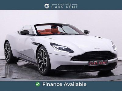 Used Aston Martin DB11 510 HP (375 kW) 2018 White Cabriolet