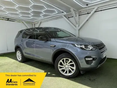Used Land Rover Discovery Sport SE 180 HP (132 kW) 2018 Blue SUV