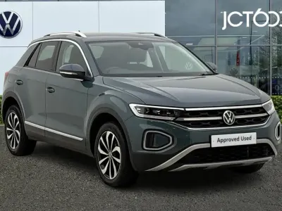 Used VW T-Roc Style 150 HP (110 kW) 2022 Blue SUV