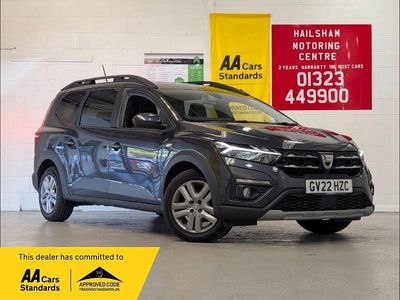 Second-hand Dacia Jogger Comfort 110 CP (80 kW) 2022 Gri Monovolum