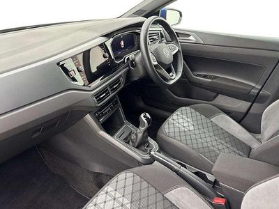 Used VW Polo R-line 95 HP (69 kW) 2023 Blue Hatchback