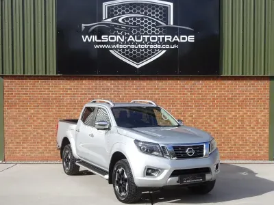 Used Nissan Navara Tekna 190 HP (139 kW) 2021 Silver Pickup