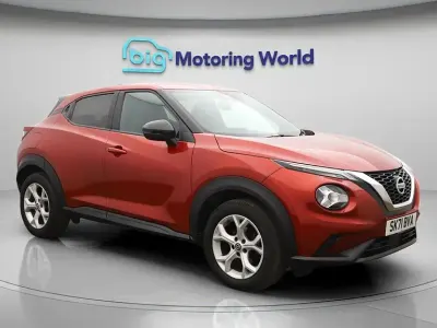 Używany Nissan Juke N-Connecta 114 KM (83 kW) 2021 Czerwony SUV