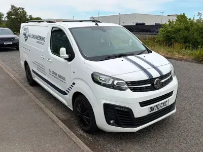 Used Vauxhall Vivaro Sportive 101 HP (74 kW) 2022 Grey MPV