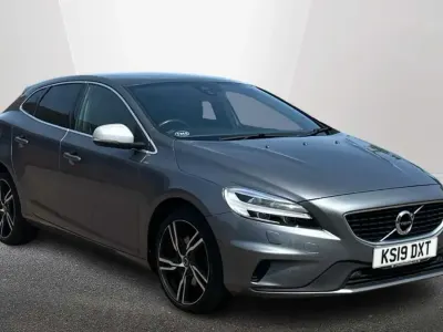 Used Volvo V40 R-Design 150 HP (110 kW) 2019 Grey Hatchback