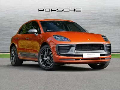 Used Porsche Macan T 261 HP (191 kW) 2022 Orange SUV