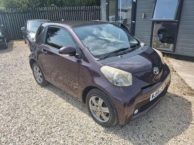 Toyota iQ