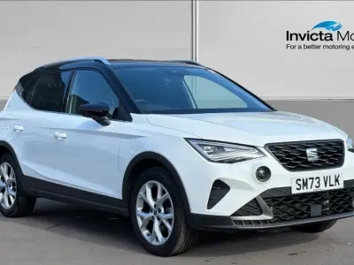 Begagnad Seat Arona FR 110 HK (80 kW) 2023 Vit SUV