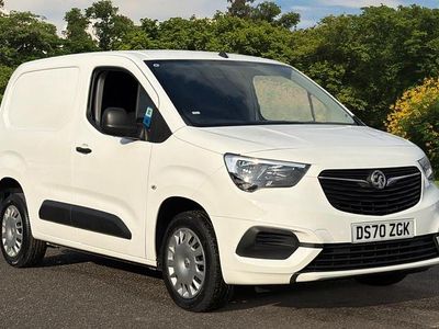 Used Vauxhall Combo Sportive 100 HP (73 kW) 2020 MPV