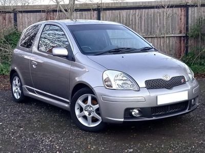 Silver Used 2005 Toyota Yaris Sport Hatchback | £4,995