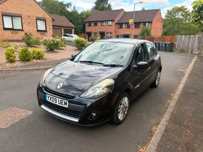 Used Renault Clio Dynamique 75 HP (55 kW) 2009 Black Hatchback