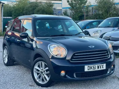 Used Mini Cooper D 2011 Blue Hatchback