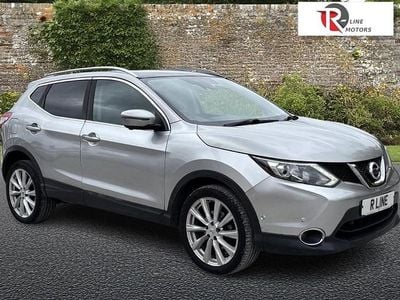 Used Nissan Qashqai Tekna 130 HP (95 kW) 2016 Silver SUV