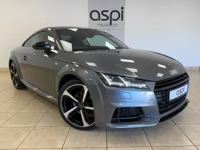 Używany Audi TT Black Edition 230 KM (169 kW) 2018 Szary Coupe