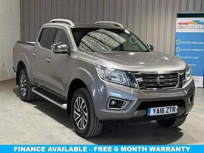 Used Nissan Navara Tekna 190 HP (139 kW) 2016 Grey Pickup