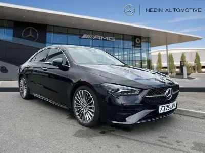Begagnad Mercedes CLA180 AMG Line Premium 136 HK (100 kW) 2025 Svart Sedan