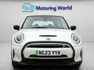 Used Mini Cooper S Level 1 135 kW (184 HP) 2023 White Hatchback