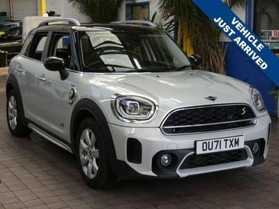Used Mini Cooper S Classic 220 HP (161 kW) 2021 Silver Hatchback