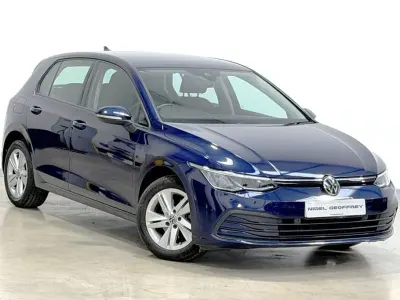 Usado VW Golf VII S 130 CV (95 kW) 2021 Azul Utilitario