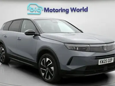Used Vauxhall Grandland X Ultimate 136 HP (100 kW) 2025 Grey SUV