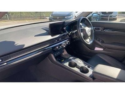 Used Honda Civic Advance 143 HP (105 kW) 2023 White Hatchback