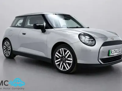 Used Mini Cooper Classic 135 kW (184 HP) 2026 Hatchback