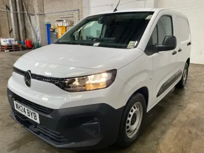 Used Citroën e-Berlingo 100 kW (136 HP) 2024 White MPV