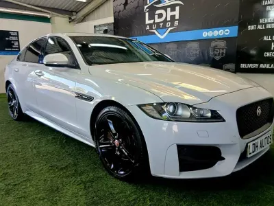 Used Jaguar XF R-Sport 180 HP (132 kW) 2018 White Sedan