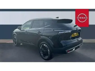 Nowe Nissan Qashqai N-Connecta 138 KM (101 kW) 2025 Czarny SUV