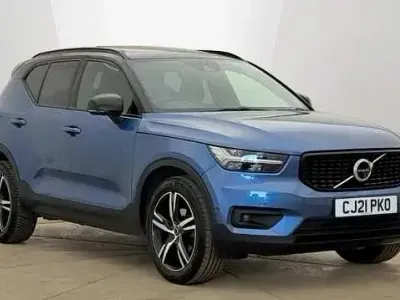 Used Volvo XC40 R-Design 163 HP (119 kW) 2021 Bursting blue SUV