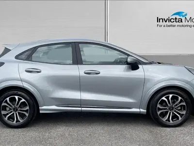 Usado Ford Puma ST-Line 125 CV (91 kW) 2023 Plateado SUV
