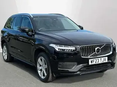 Begagnad Volvo XC90 Core 247 HK (181 kW) 2023 SUV