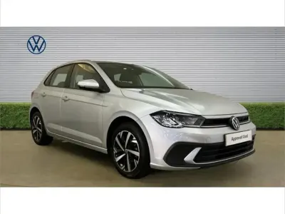 Used VW Polo Life 94 HP (69 kW) 2024 Silver Hatchback