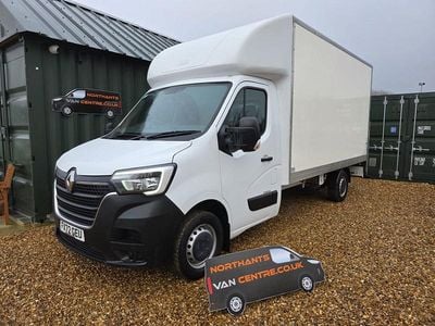 White Used 2023 Renault Master Business Van | £18,000 (Good price)