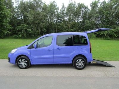 Blue Used 2019 Citroën Berlingo Feel MPV | £8,995 (Good price)