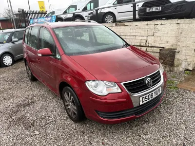 Usado VW Touran SE 105 HP (77 kW) 2008 Vermelho Monovolume