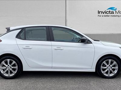 Used Vauxhall Corsa Design Edition 75 HP (55 kW) 2022 White Hatchback