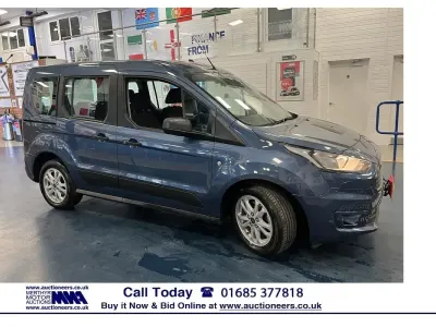 Used Ford Tourneo Connect Zetec 100 HP (73 kW) 2022 Blue MPV