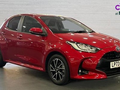 Used Toyota Yaris Hybrid Design 116 HP (85 kW) 2024 Red Hatchback