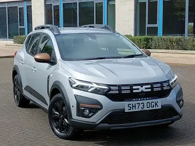 Begagnad Dacia Sandero Extreme 91 HK (66 kW) 2023 Grå Halvkombi