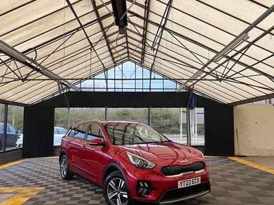 Used Kia Niro 139 HP (102 kW) 2022 Red SUV