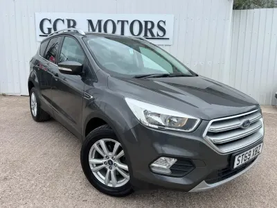 Begagnad Ford Kuga Zetec 2019 Grå SUV
