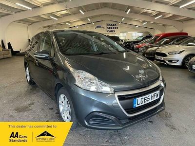 Używany Peugeot 208 Access 68 KM (50 kW) 2015 Szary Hatchback