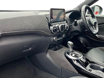 Used Nissan Juke Tekna+ 141 HP (103 kW) 2023 Silver SUV