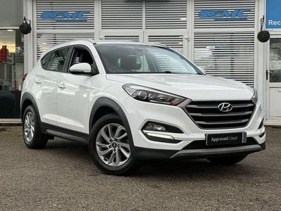 White Used 2018 Hyundai Tucson SE SUV | £11,900 (Fair price)